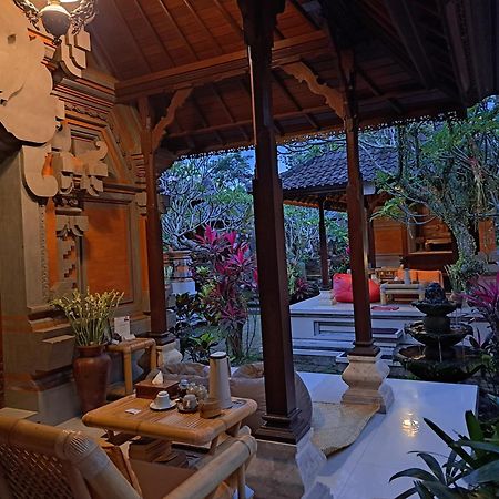 Hotel Sahadewa House Ubud Exterior foto