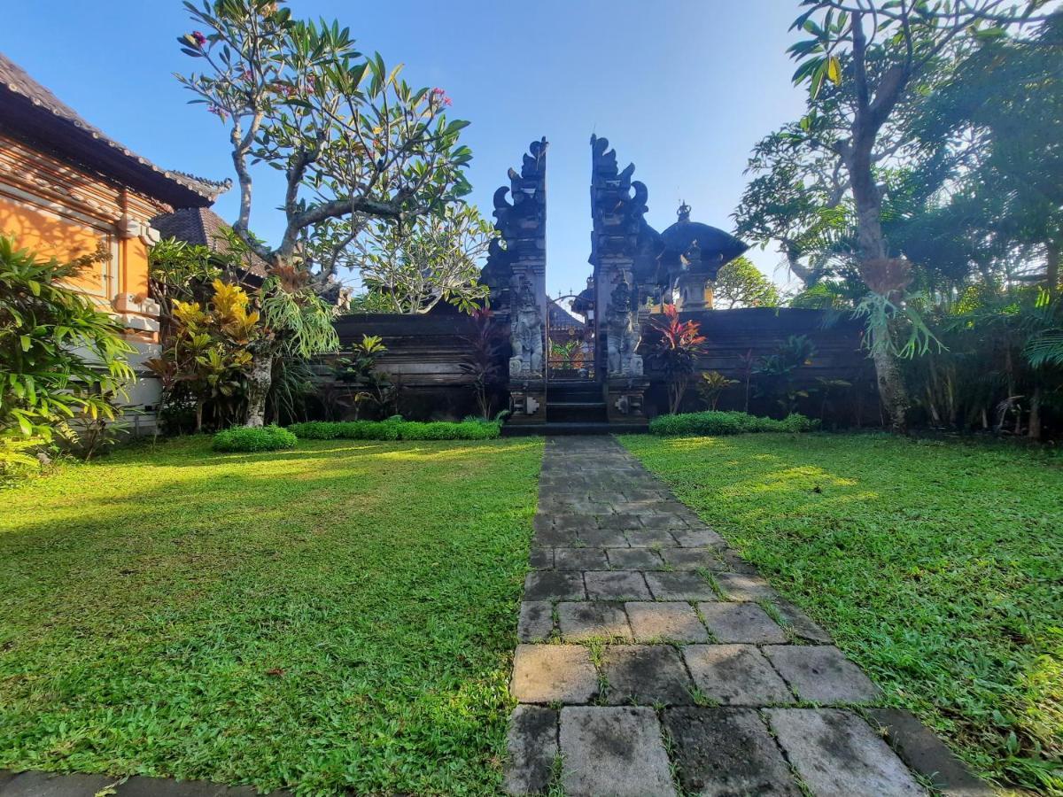 Hotel Sahadewa House Ubud Exterior foto