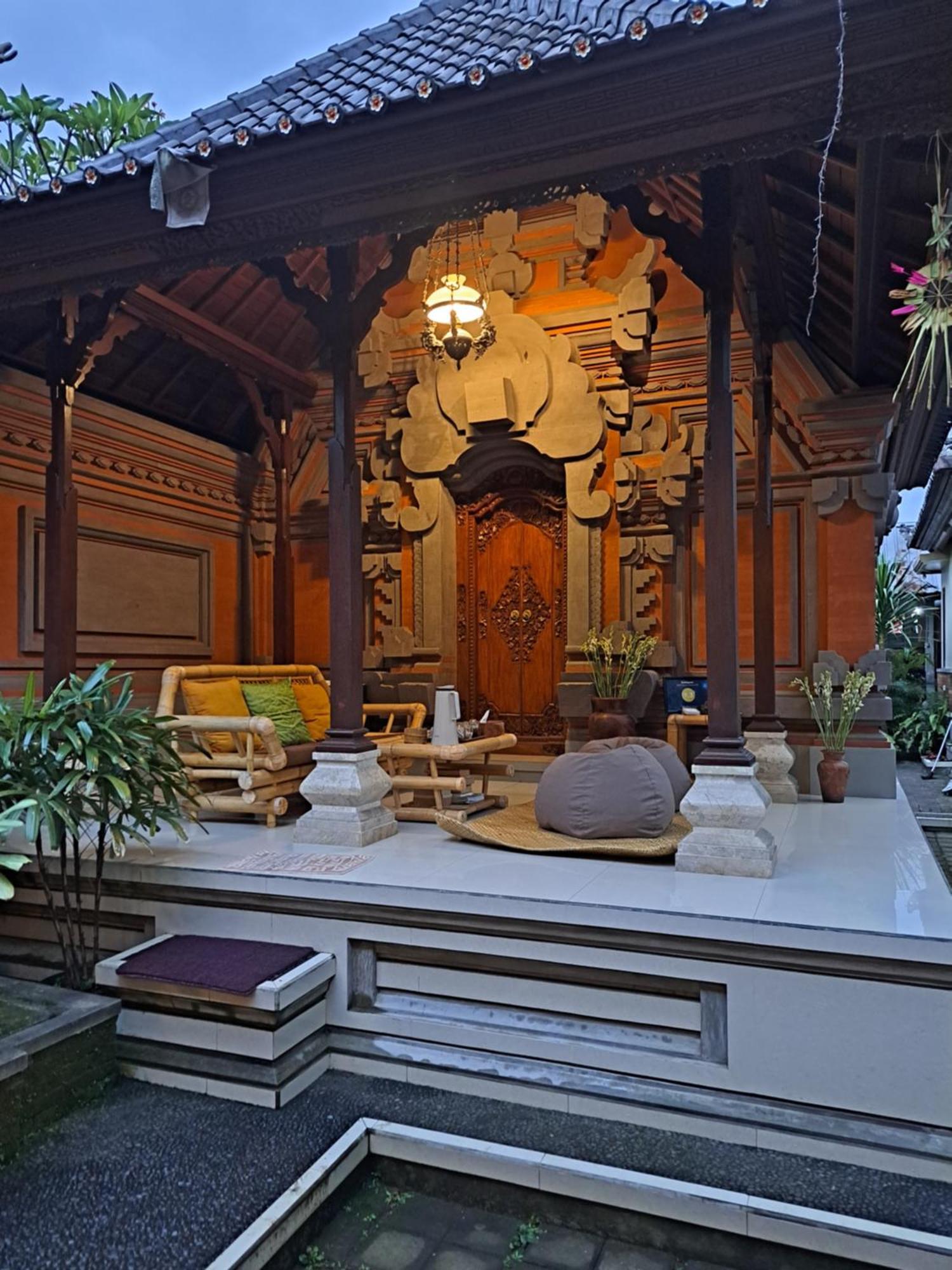 Hotel Sahadewa House Ubud Exterior foto